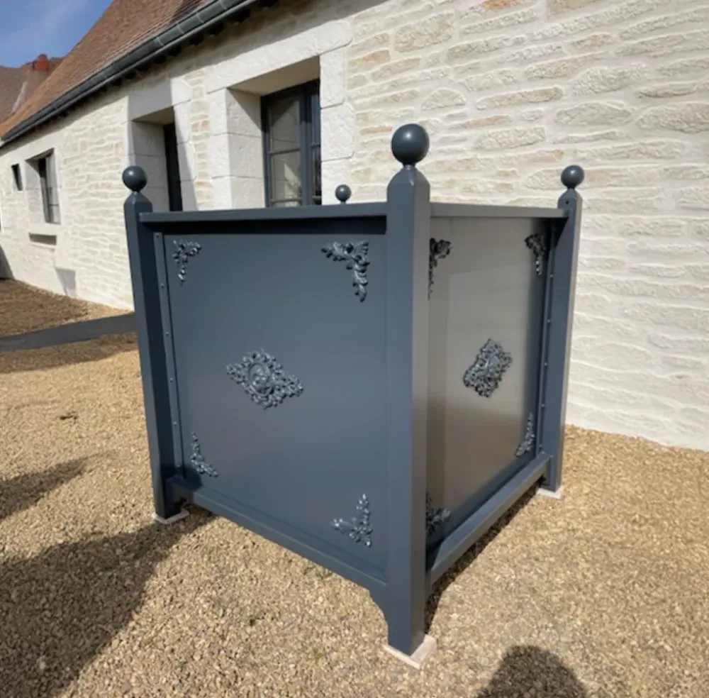 jardinière-bas-métal-rasquier-valliowebp