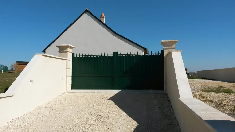 portail-métal-rasquier-valliotwebp